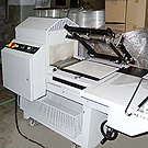 Winkelschweißer mit Schrumpftunnel